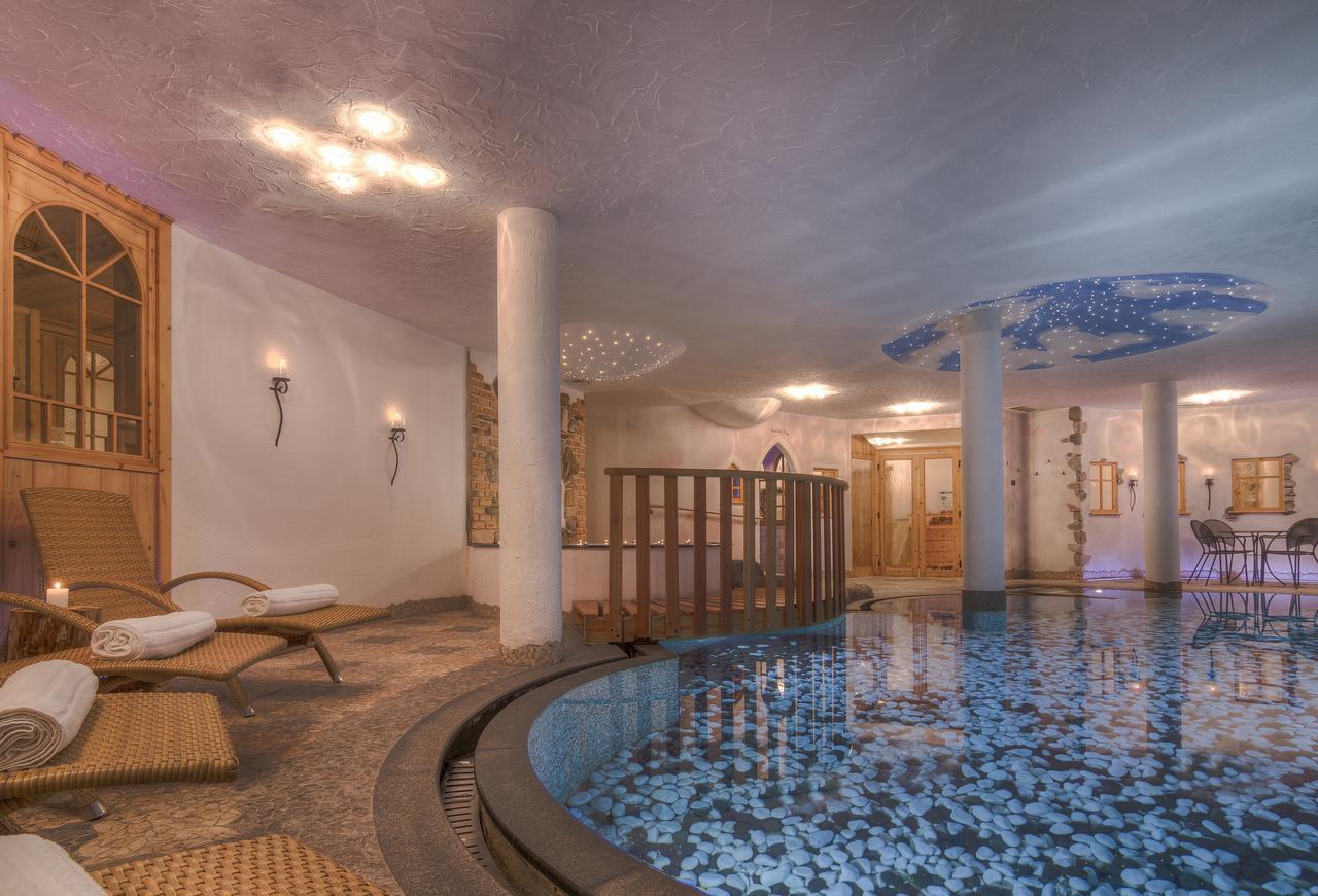 Hotel Madonnina Resort And Wellness Сорага Экстерьер фото